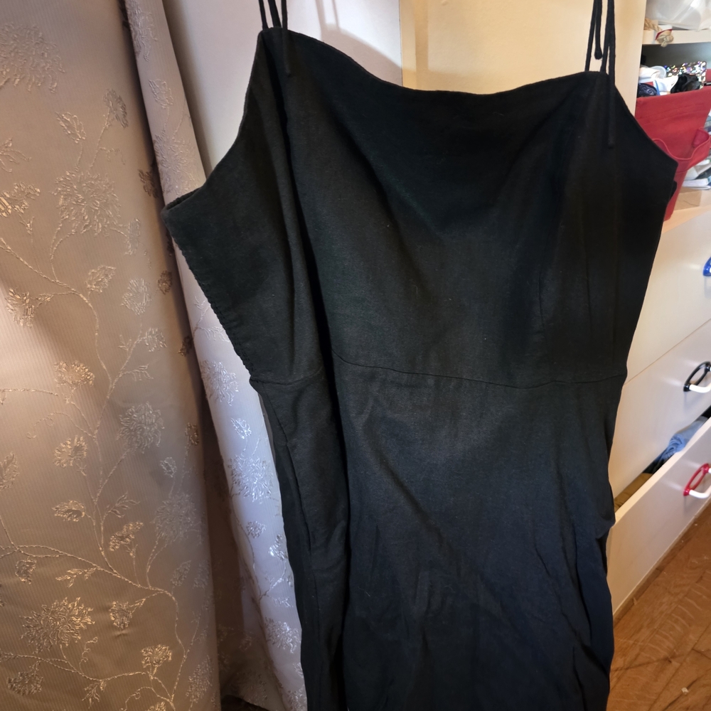 Old Navy Black Spaghetti-Strap Dress